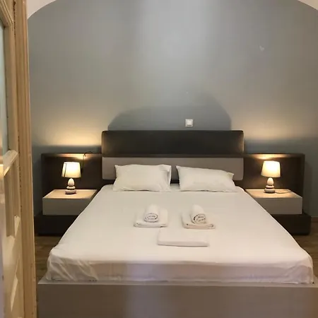 Amaryllis Suites Santorini Fira  Exterior photo
